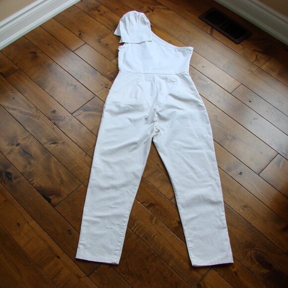 White One Shoulder Jumpsuit Sleeveless Cropped Ankle Pretty Little Thing Size 4 - Picture 10 of 14